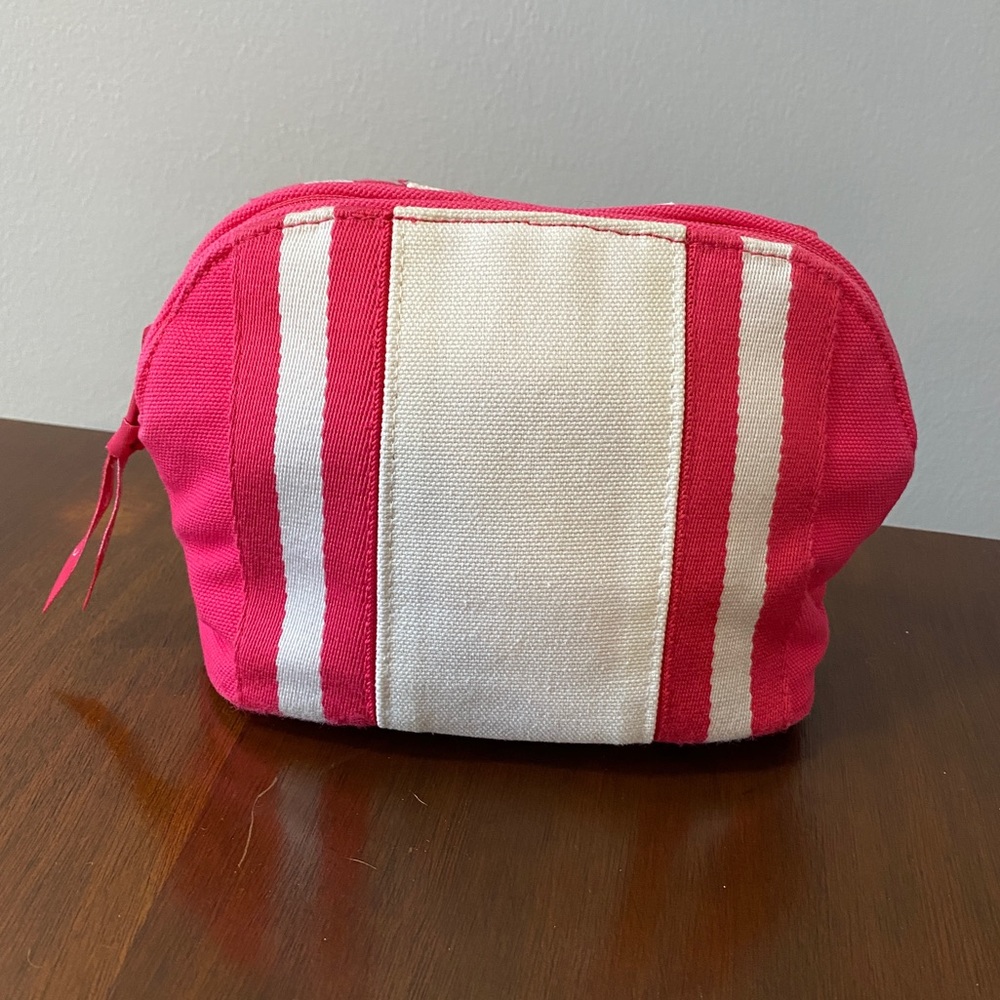 VERA BRADLEY Zippered Cosmetic Bag